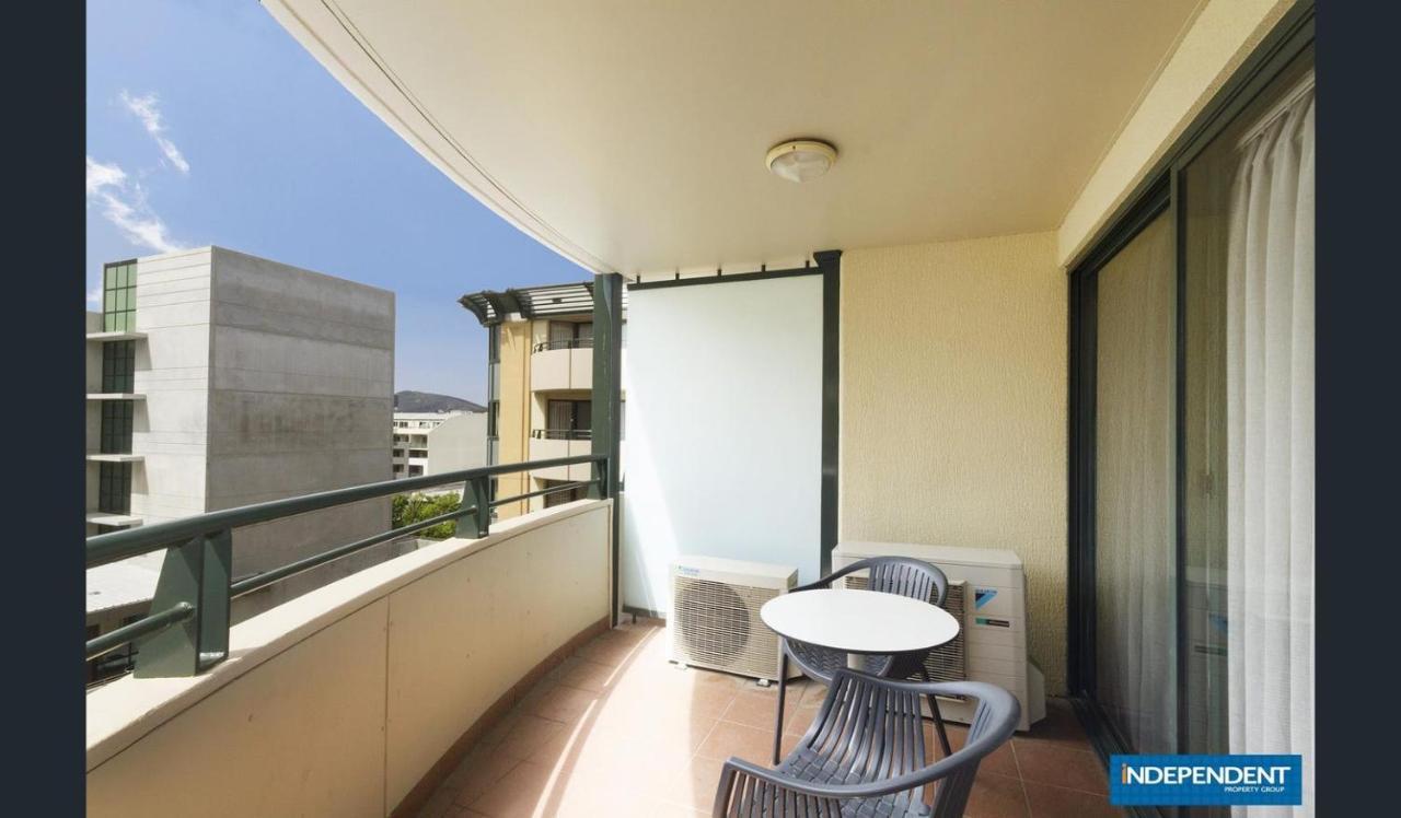 2 Bed 2 Bath Apartment In Braddon, Canberra - Pool, Gym And Free Parking 外观 照片